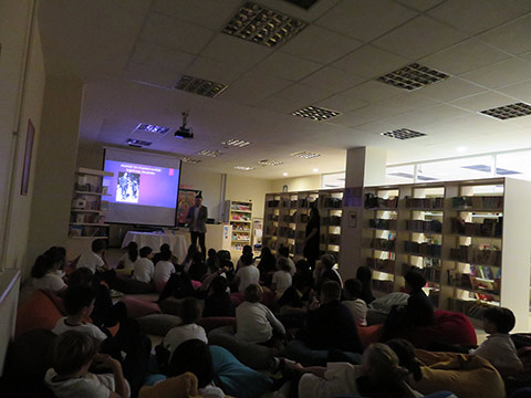 Yazar Ömür Kurt ile Söyleşi Gerçekleştirdik 