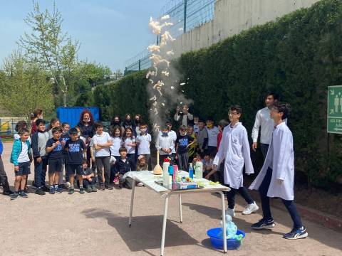 Küçük Mucitler 95 önemli projeye imza attı. 