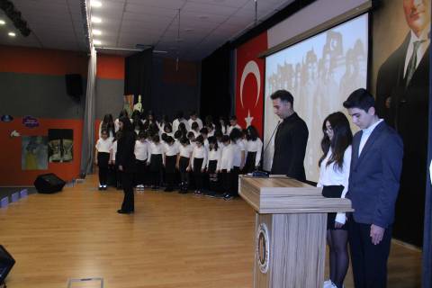  Çanakkale Zaferi'nin 109. Yıldönümünde, Gazi Mustafa Kemal Atatürk'ü, Şehitlerimizi Andık 