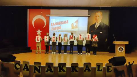  Çanakkale Zaferi'nin 109. Yıldönümünde, Gazi Mustafa Kemal Atatürk'ü, Şehitlerimizi Andık 