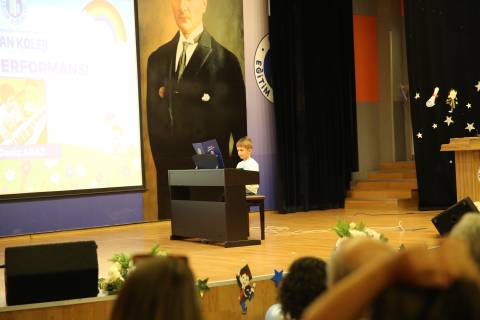 Anaokulundan İlkokula Geçiş Töreninde Öğrencilerimizde Gurur Duyduk  