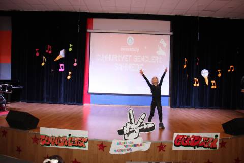 Genç Yeteneklerin Performansları Beğeniyle İzlendi  