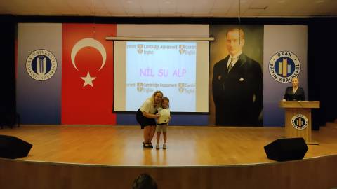 Öğrencilerimiz Cambrıdge Sınavlarında Gösterdikleri Başarılar İle  Küresel Standartlarda Eğitimin Kapısını Aralıyor  