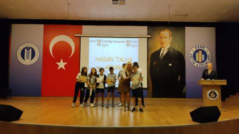 Öğrencilerimiz Cambrıdge Sınavlarında Gösterdikleri Başarılar İle  Küresel Standartlarda Eğitimin Kapısını Aralıyor  