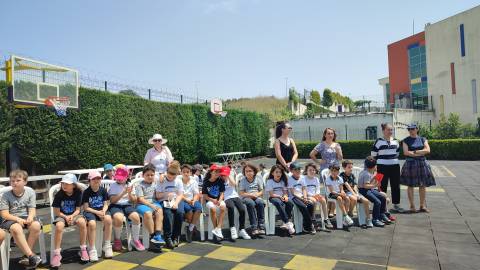   Öğrencilerimiz Dünya Dillerinde Yeteneklerini Sergilediler 