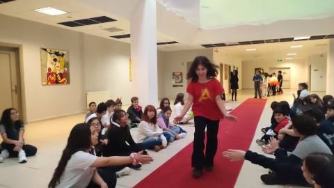 Kostüm Festivalinde Yaratıcılığımızı Kullanarak Dil Becerilerimizi Geliştirdik 