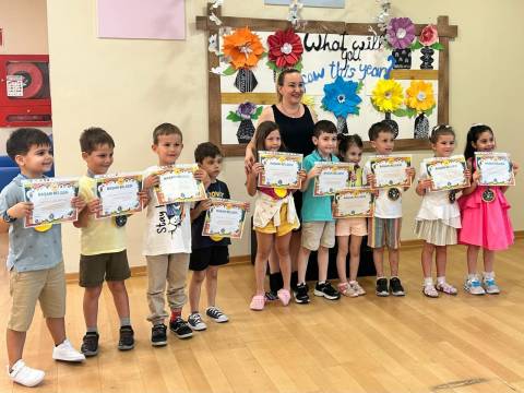 Öğrencilerimizin Karne Sevincini Paylaştık 