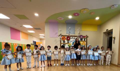 Öğrencilerimizin Karne Sevincini Paylaştık 