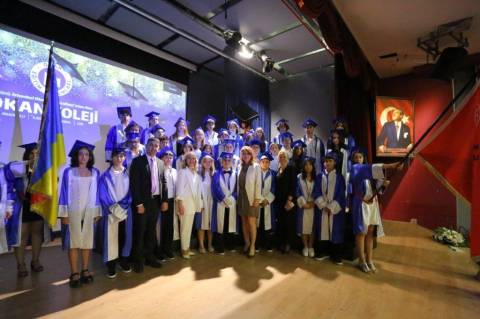 Ortaokul-Lise Mezuniyet Törenimizi  Büyük Bir Coşku ve  Gururla  Gerçekleştirdik 