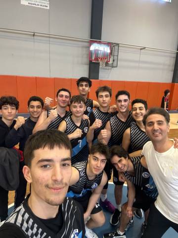 Okulumuzdan Mart Ayı Başarı Haberleri  