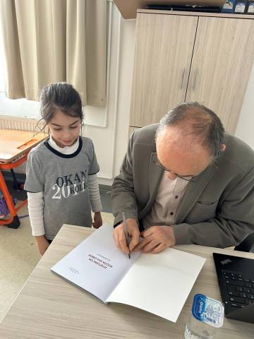 Bir Kitabın Doğuşu ve Bir Kulübenin Sırrı: Süleyman Bulut Söyleşisi 