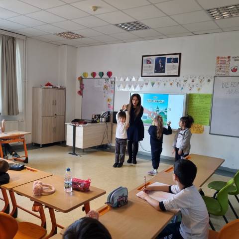 Yazar Tuğba Aktaş Deli ile Okumanya’da Keyifli Bir Söyleşi 